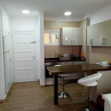 Luminoso y bonito apartamento con piscina en frente del mar Los Cristianos  Exterior foto