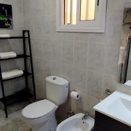 Luminoso y bonito apartamento con piscina en frente del mar Los Cristianos  Exterior foto